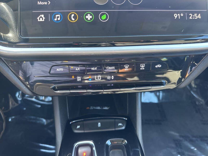 2022 Chevrolet Bolt EUV LT