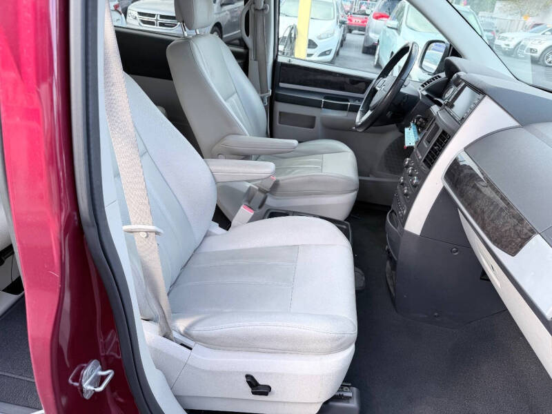 2010 Dodge Grand Caravan SXT