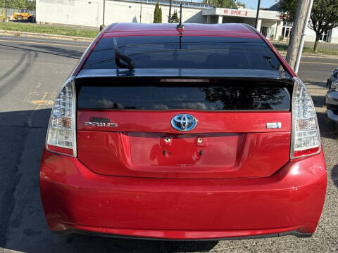 2010 Toyota Prius III