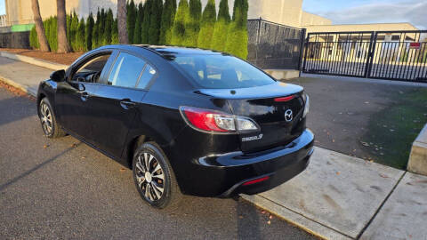 2010 Mazda MAZDA3 i Touring