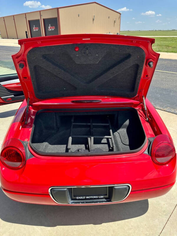 2003 Ford Thunderbird