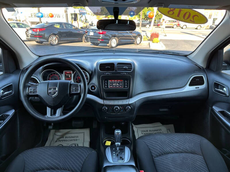 2018 Dodge Journey SE