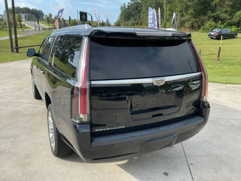 2017 Cadillac Escalade ESV Platinum
