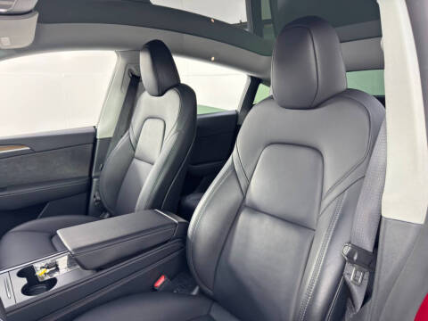 2024 Tesla Model Y Performance