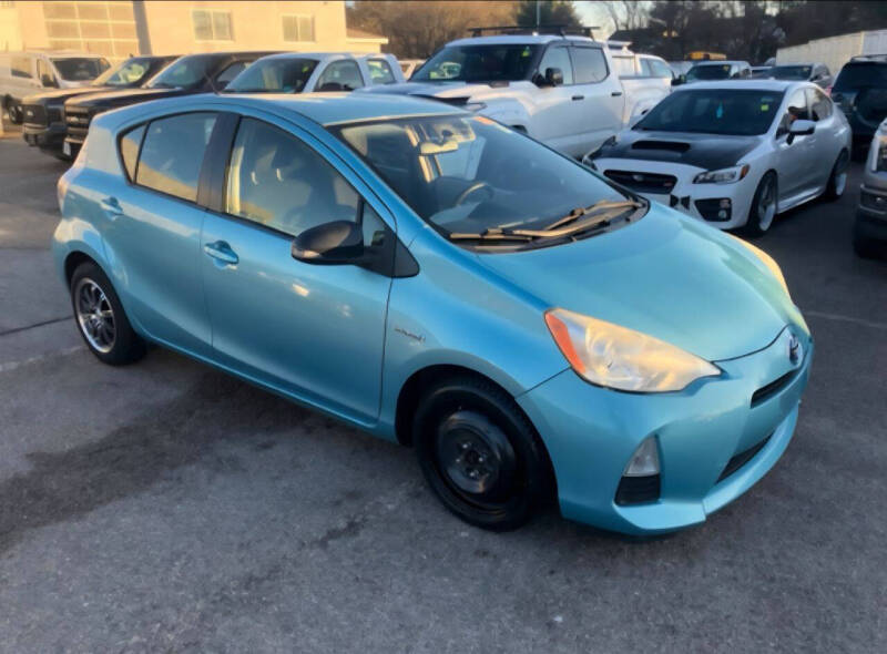 2012 Toyota Prius c Two