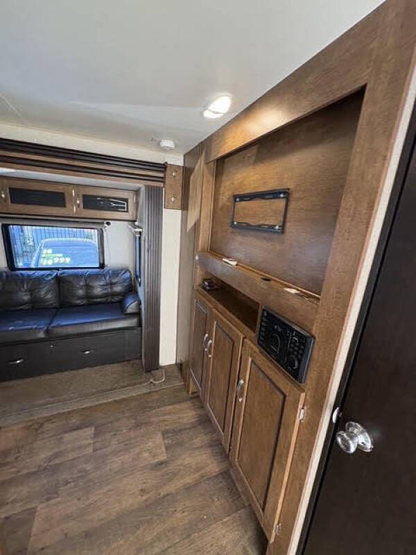 2018 Forest River SALEM 28CKDS