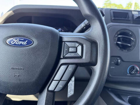 2022 Ford E-Series