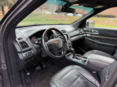 2016 Ford Explorer Platinum