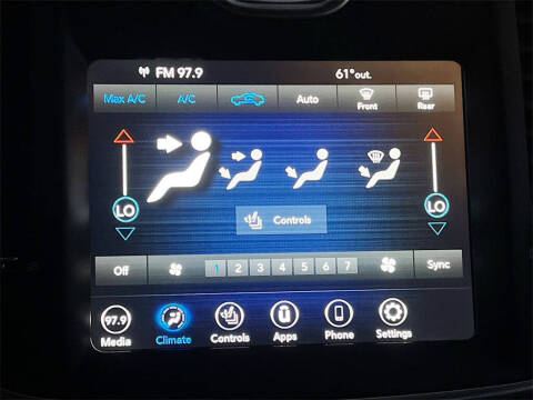 2021 Chrysler 300 Touring