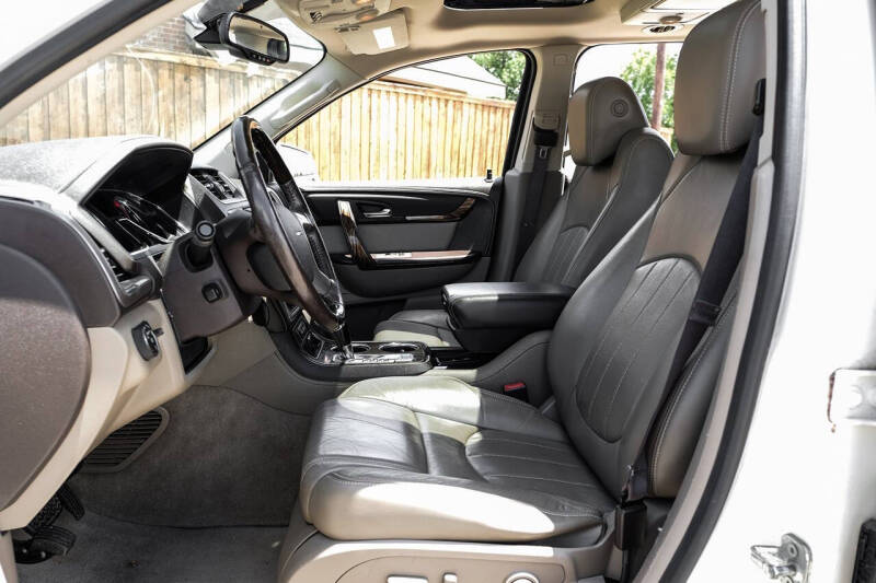 2015 GMC Acadia Denali