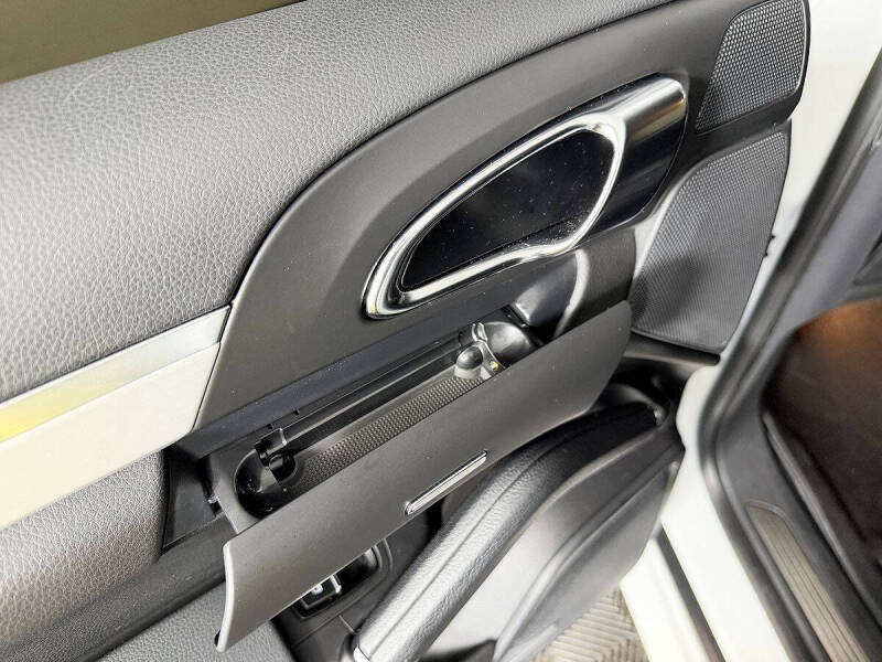 2013 Porsche Cayenne GTS