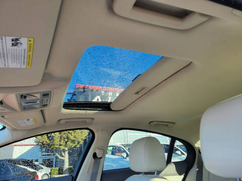 2009 Jaguar XF Premium Luxury