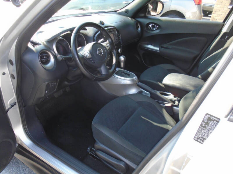 2011 Nissan JUKE SV