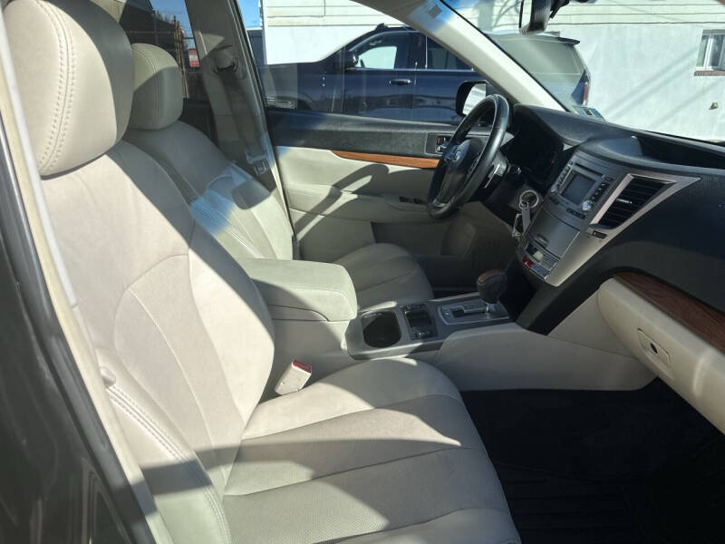 2014 Subaru Outback 2.5i Limited