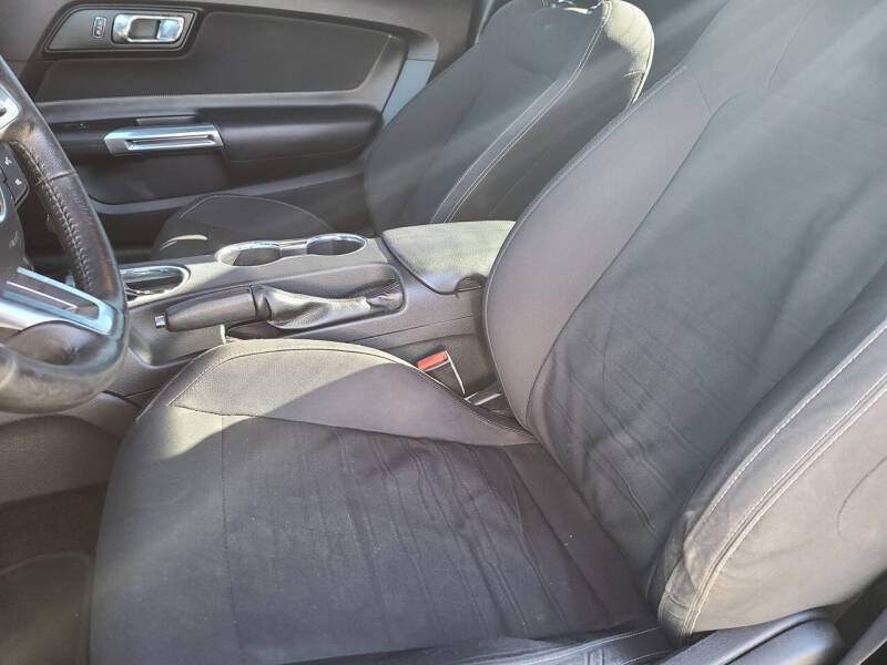 2017 Ford Mustang GT Premium