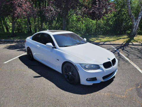 2011 BMW 3 Series for sale at Viking Motors in Medford OR