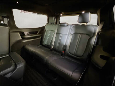 2024 Jeep Grand Wagoneer Obsidian