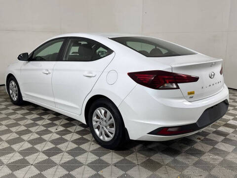 2020 Hyundai Elantra