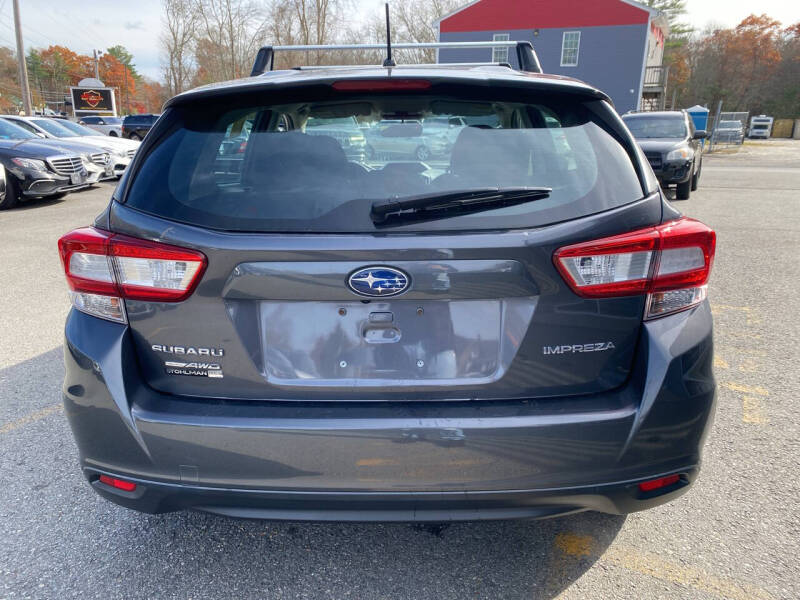 2019 Subaru Impreza 2.0i
