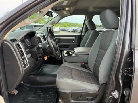 2017 RAM 1500 SLT
