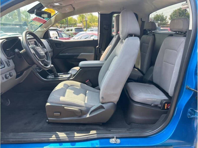 2021 GMC Canyon Elevation Standard