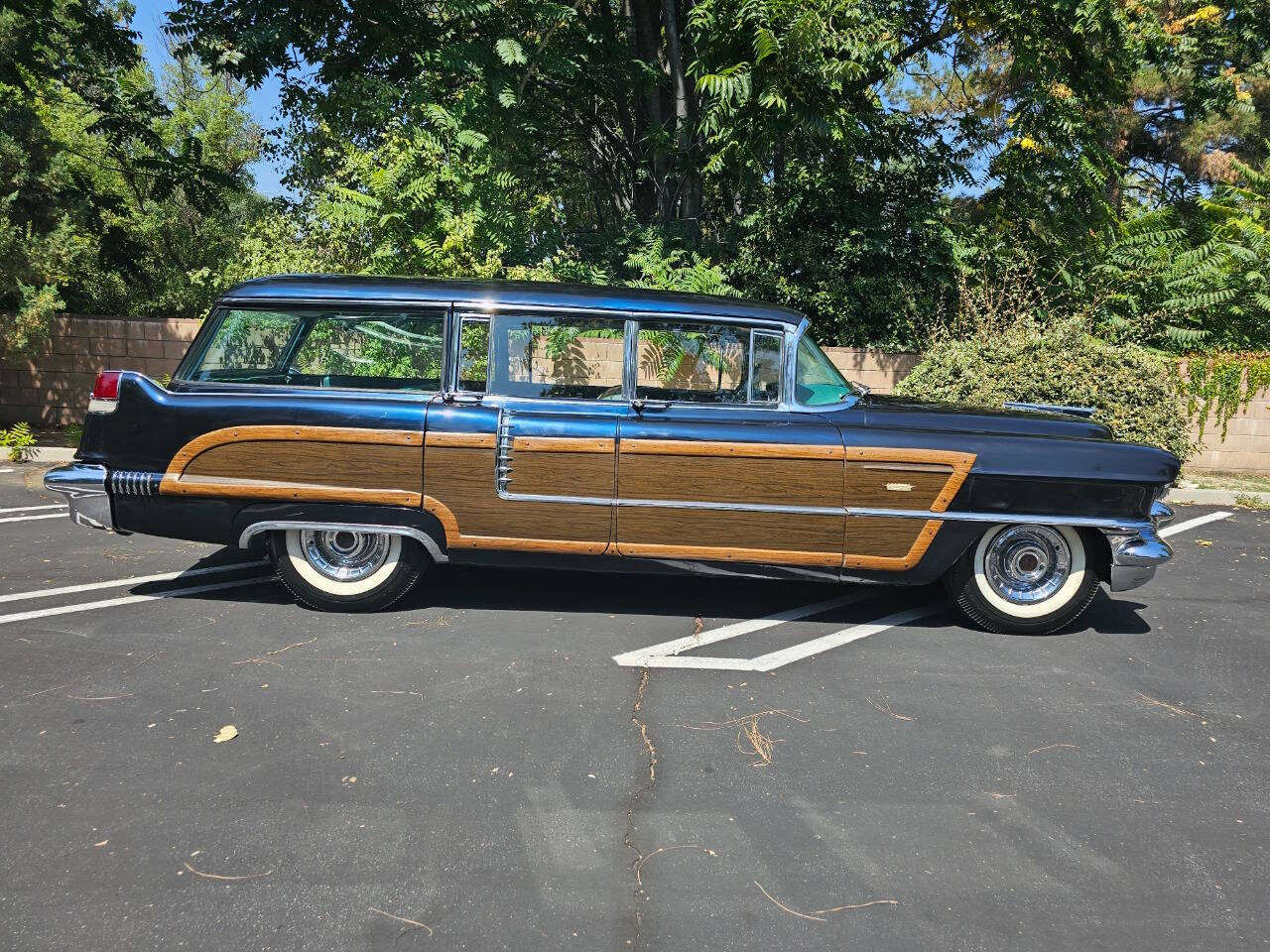 1956 Cadillac Sky View 39