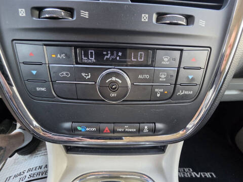 2011 Dodge Grand Caravan Crew
