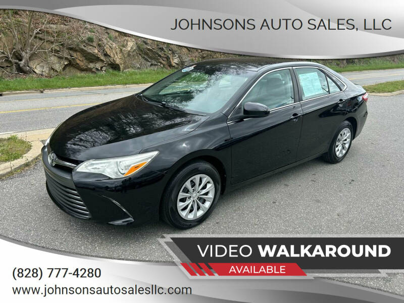 2017 Toyota Camry for sale at Johnsons Auto Sales, LLC in Marshall NC