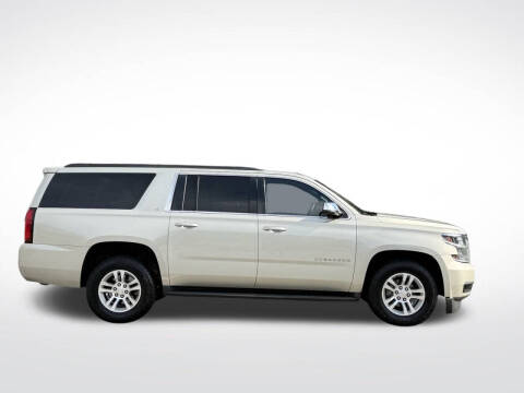 2016 Chevrolet Suburban LT