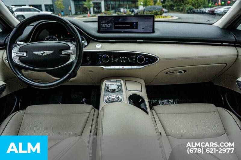 2022 Genesis GV70 2.5T Standard