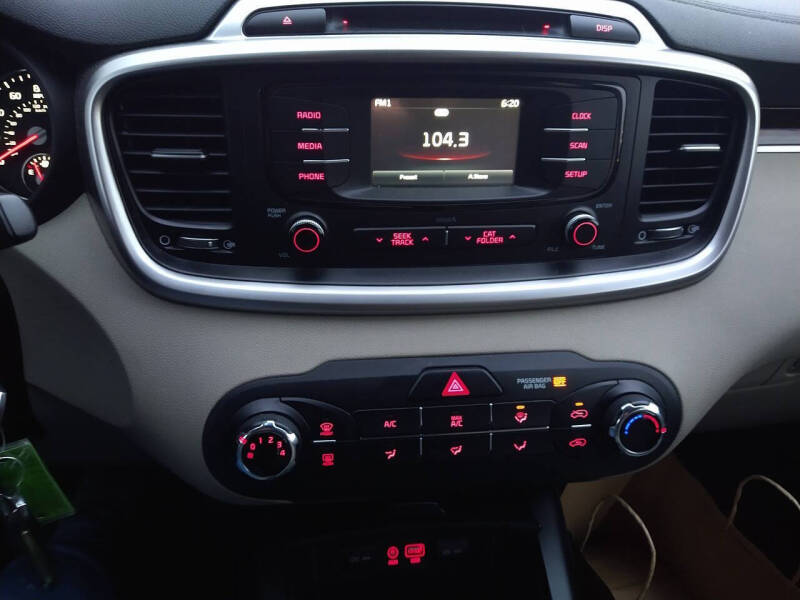 2017 Kia Sorento LX V6