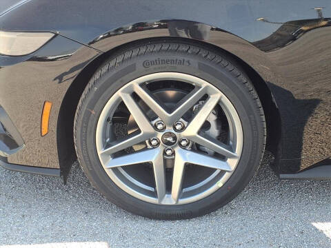 2025 Ford Mustang EcoBoost