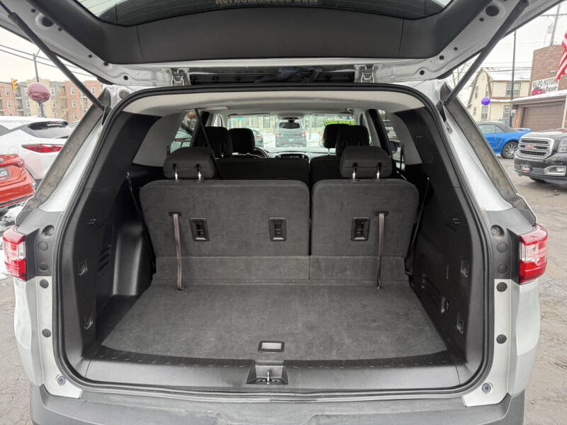 2018 Chevrolet Traverse LS