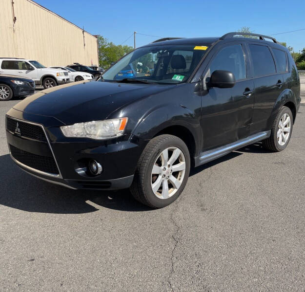 2010 Mitsubishi Outlander for sale at Bruckner Auto Sales Corp in Bronx NY