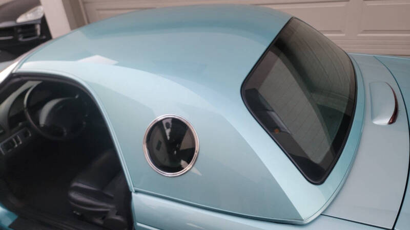 2002 Ford Thunderbird Deluxe