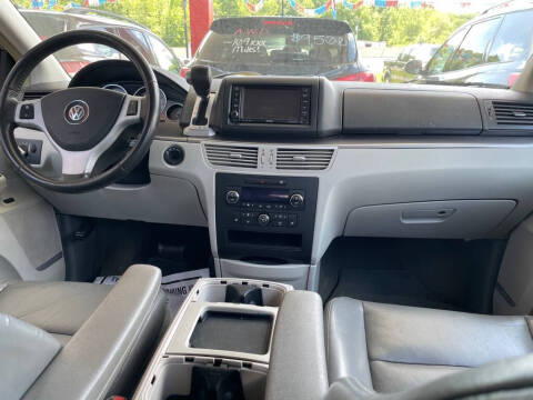 2009 Volkswagen Routan SEL Premium
