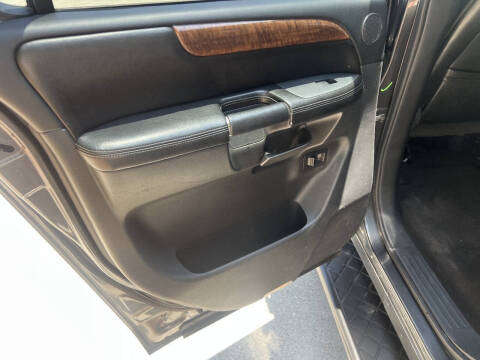 2011 Nissan Armada Platinum