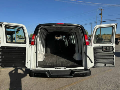 2021 Chevrolet Express 2500