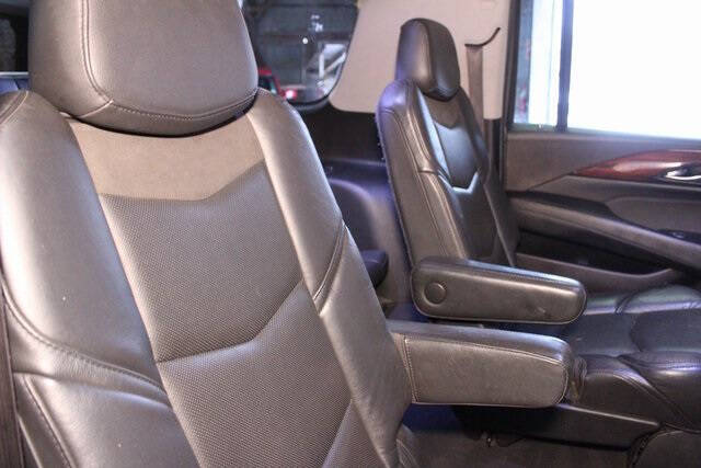 2019 Cadillac Escalade ESV Premium Luxury