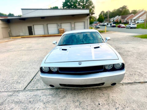 2010 Dodge Challenger SE