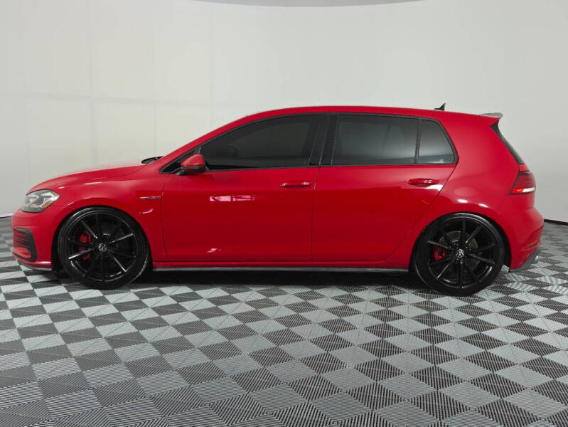 2020 Volkswagen Golf GTI SE