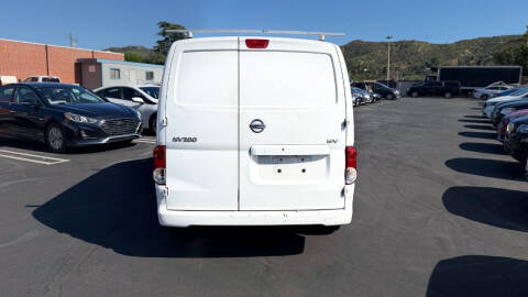 2017 Nissan NV200