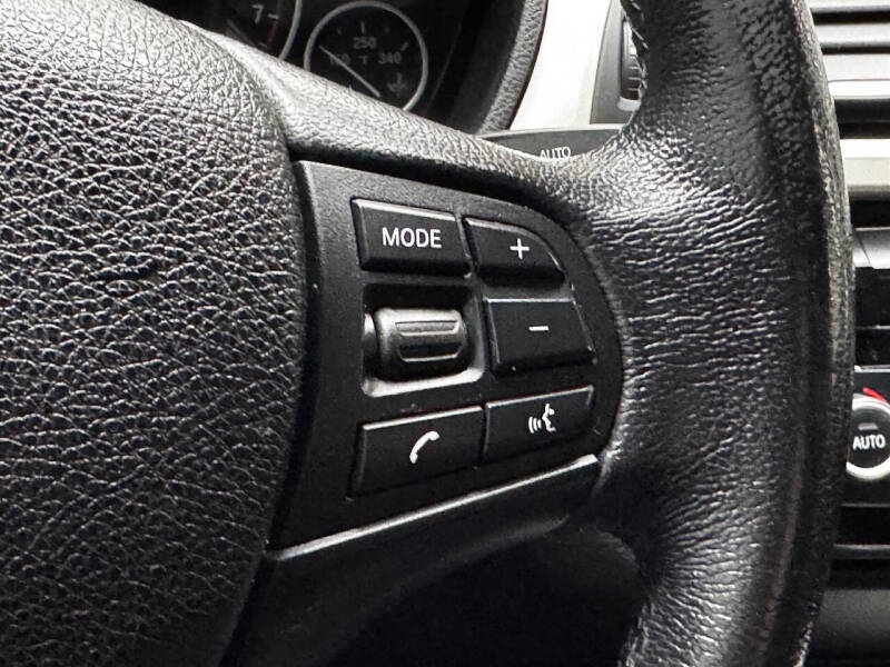 2018 BMW 3 Series 320i xDrive