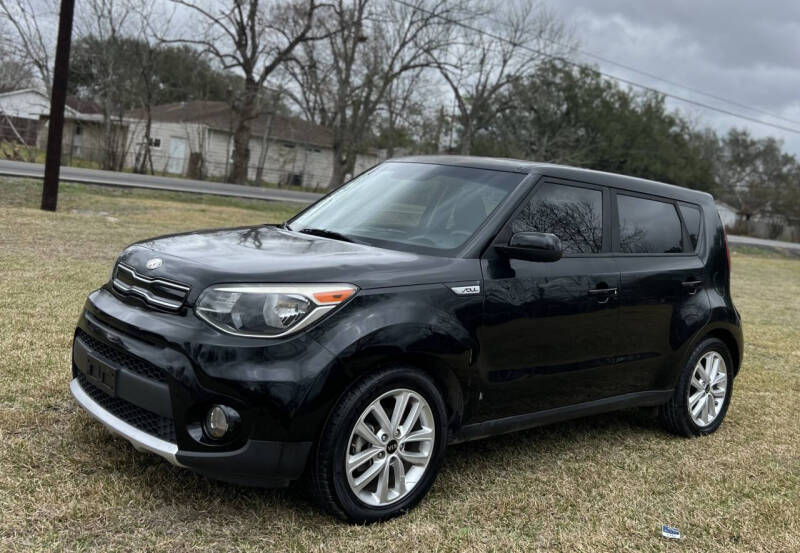 2019 Kia Soul +