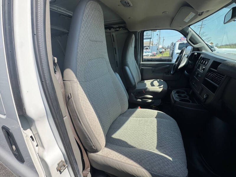 2020 Chevrolet Express 2500