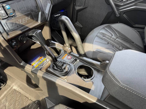 2025 Polaris General XP 1000 Premium