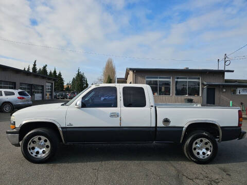 2001 Chevrolet Silverado 1500 for sale at AUTOTRACK INC in Mount Vernon WA