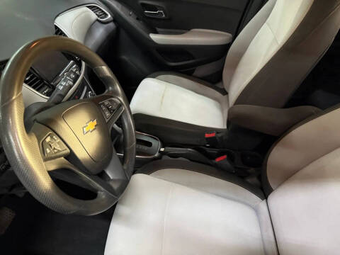 2022 Chevrolet Trax LS