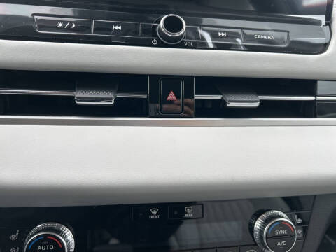 2025 Mitsubishi Outlander SEL Platinum Edition