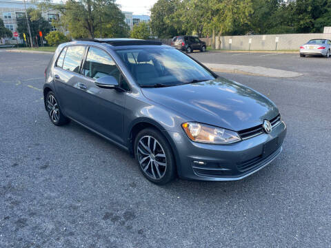 2016 Volkswagen Golf TSI SE